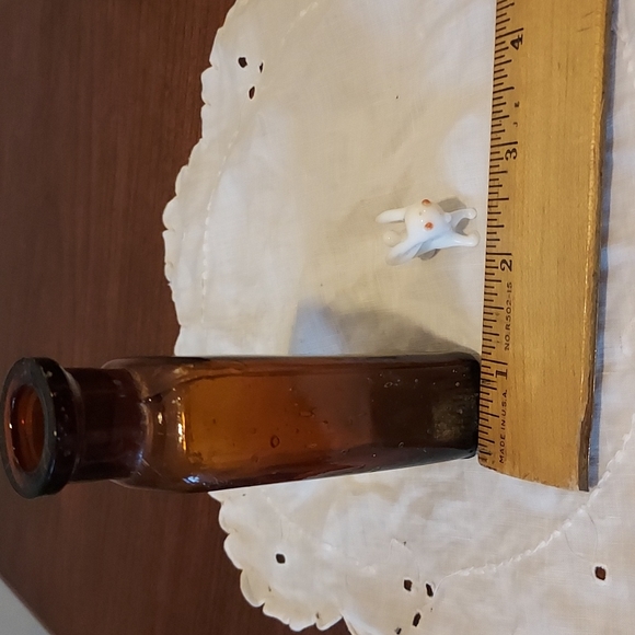 2/$20 💕Antique brown glass bottle retro Vintage medicine bottle thick top - Picture 12 of 13